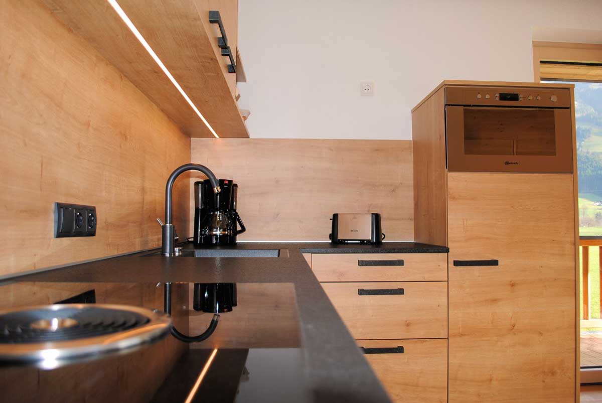 Kueche Adlerhorst Alpinliving Tirol